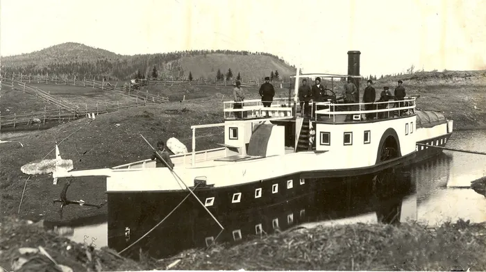 Пароход на р.Алалайке до 1917г